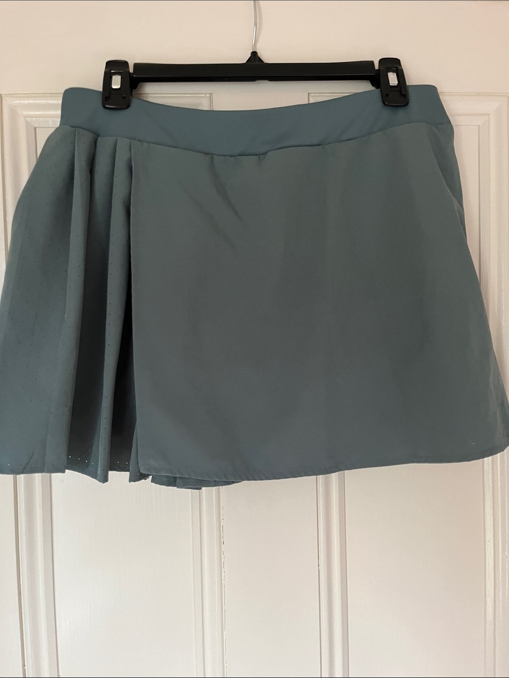 Avia Athletic Skort in Slate Blue/green